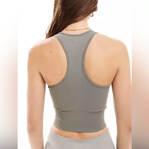 Heather Bombshell Tank - Picture 2 of 2